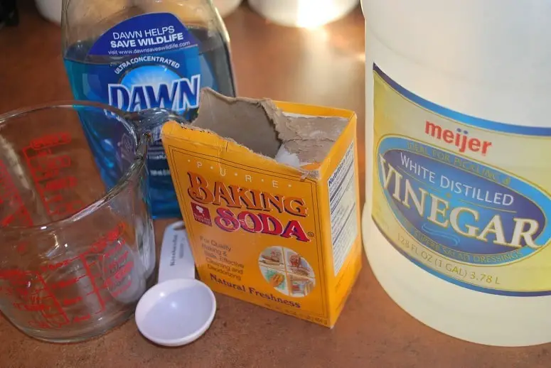 Cleaning With Baking Soda