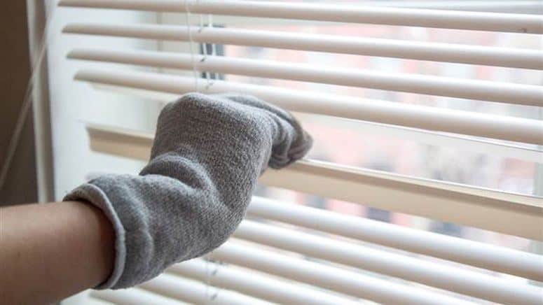 How To Wash Blinds