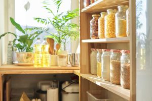 How to decorate a pantry.
